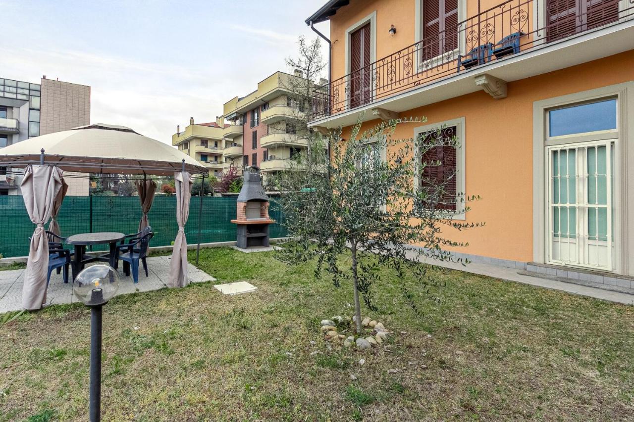 Al 33 Di Via Roma - Apartments Cardano Al Campo Εξωτερικό φωτογραφία