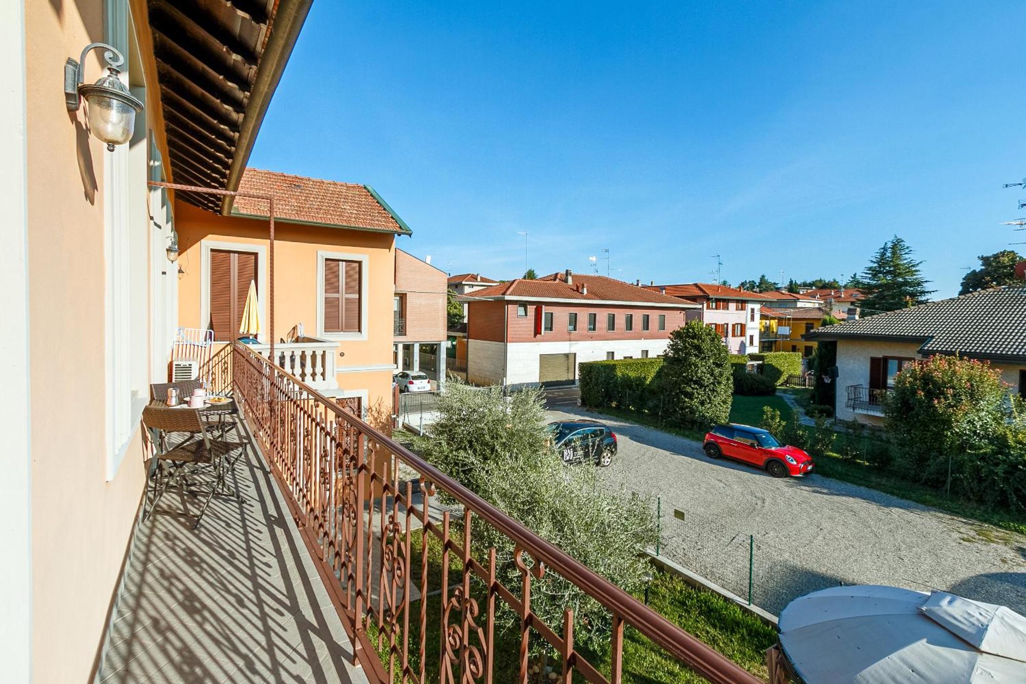 Al 33 Di Via Roma - Apartments Cardano Al Campo Εξωτερικό φωτογραφία