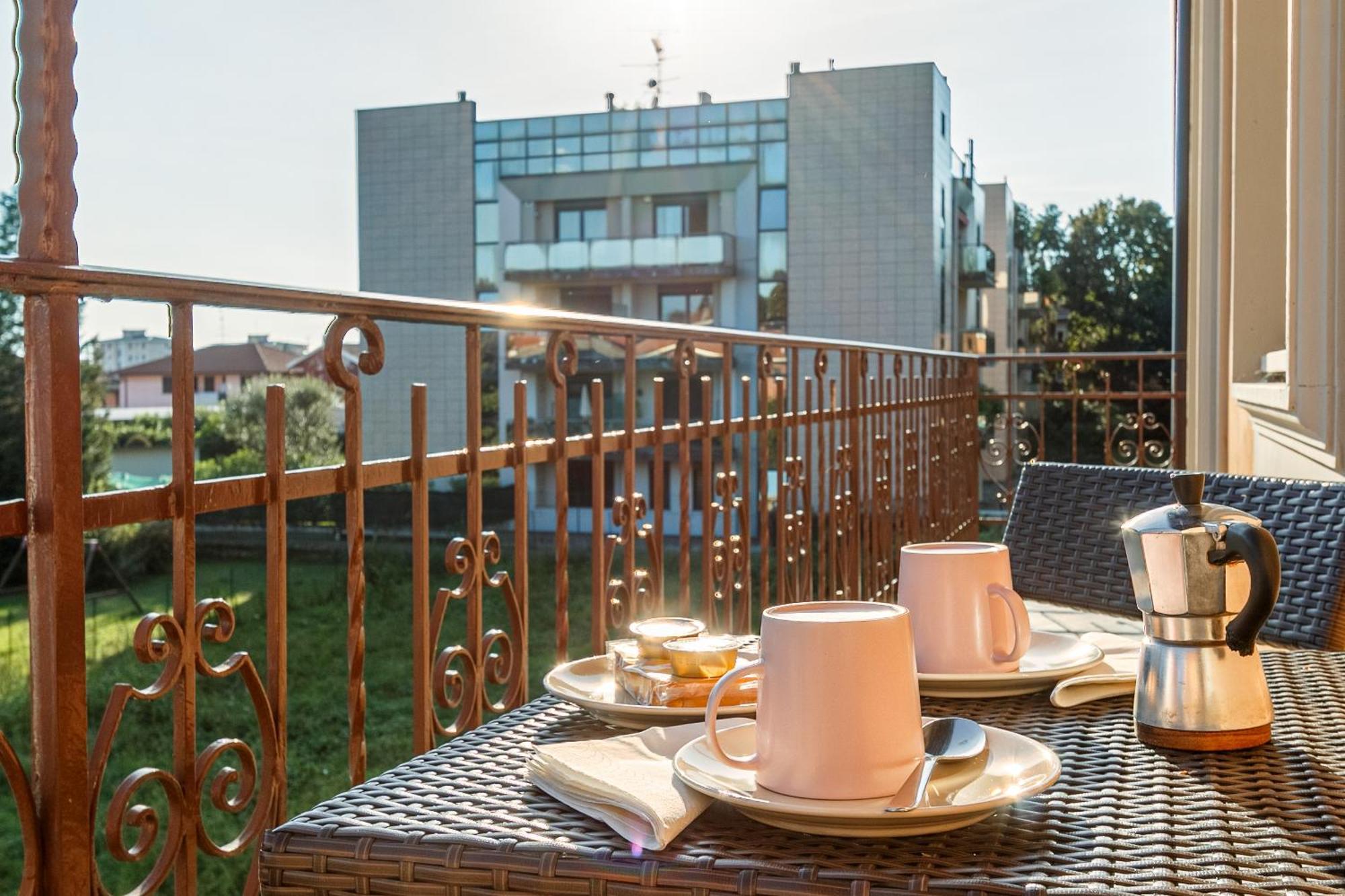 Al 33 Di Via Roma - Apartments Cardano Al Campo Εξωτερικό φωτογραφία