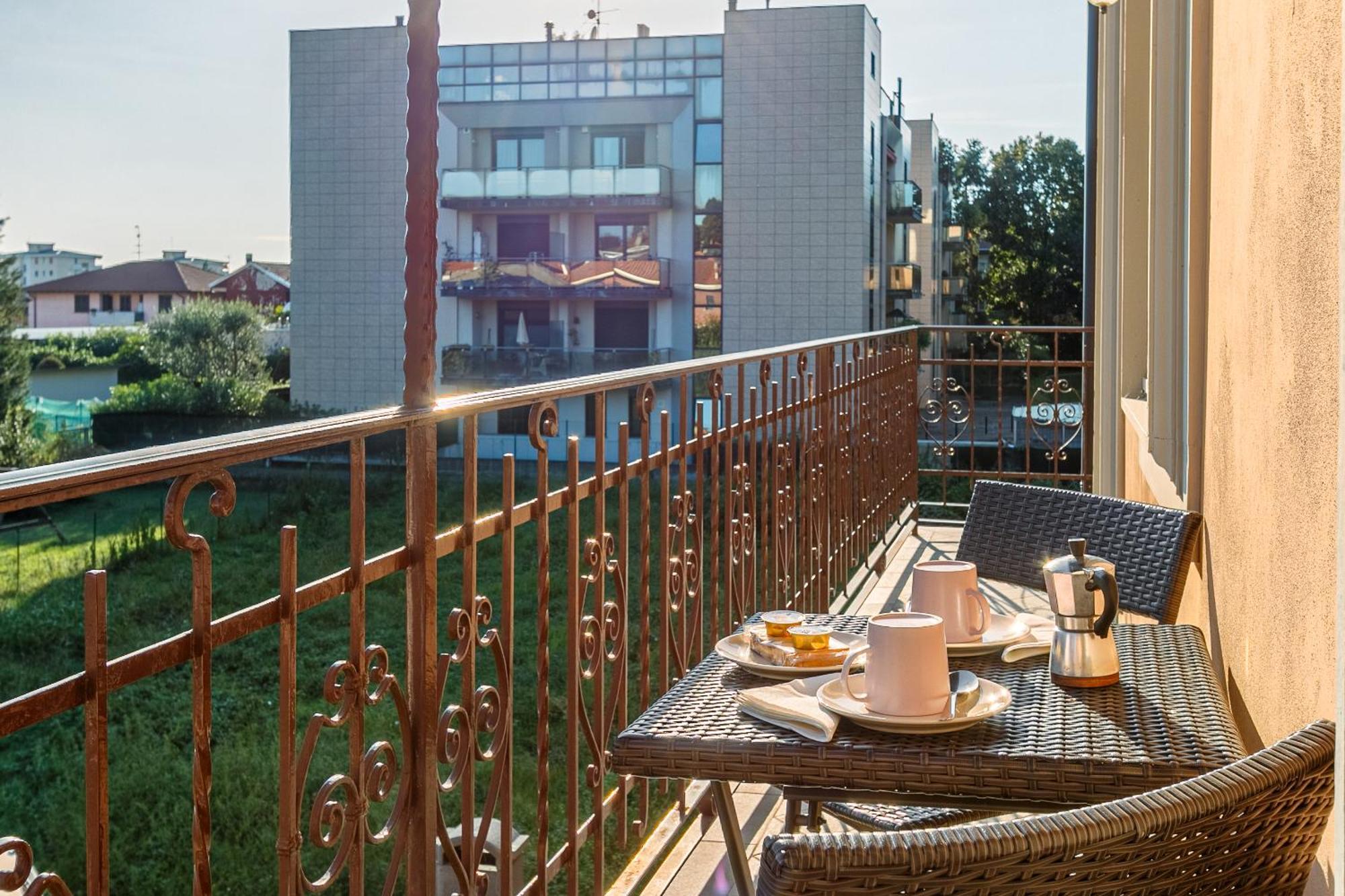 Al 33 Di Via Roma - Apartments Cardano Al Campo Εξωτερικό φωτογραφία